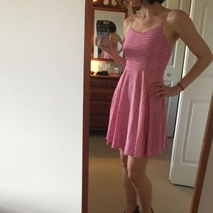 Old Navy - Pink sundress (Small)
